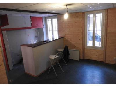 photo1