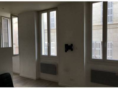 photo1