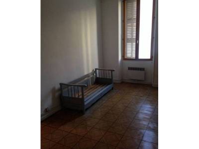 photo1