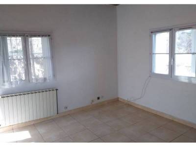 photo1