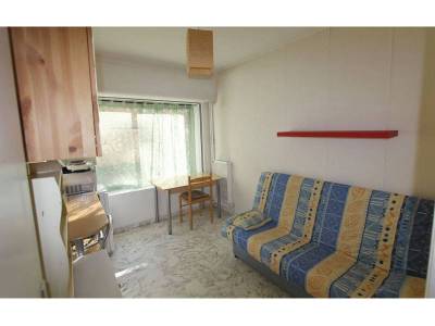photo1