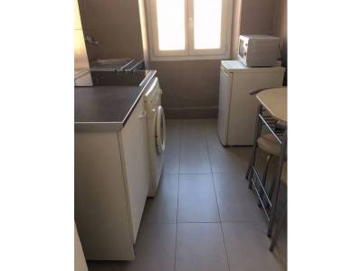 photo1