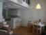 vue cuisine, coin repas et salon
