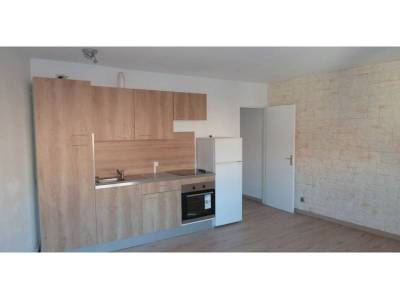 photo1
