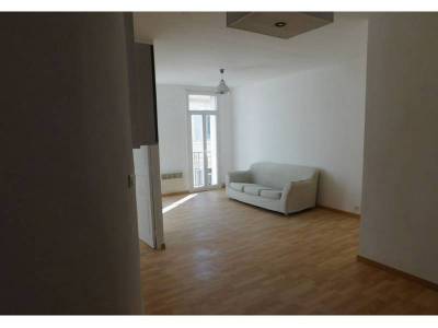photo1