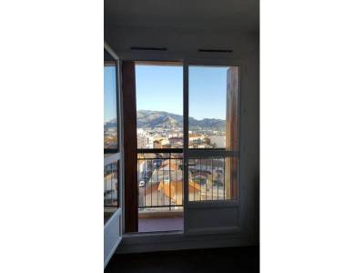 photo1