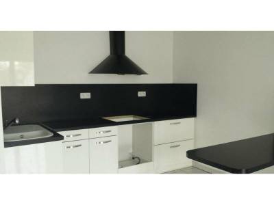 Photo1