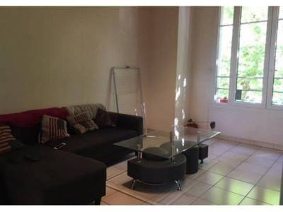 photo1