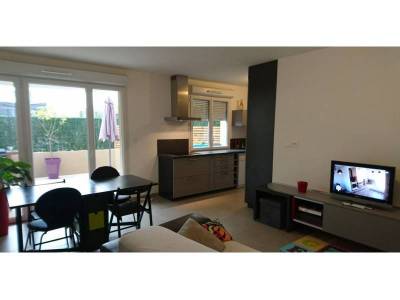 photo1
