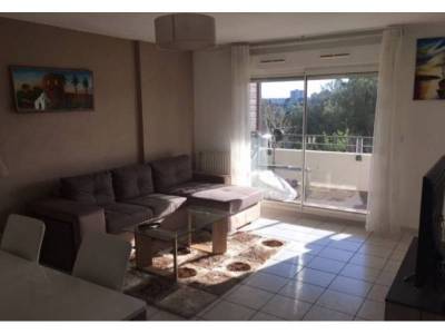 photo1