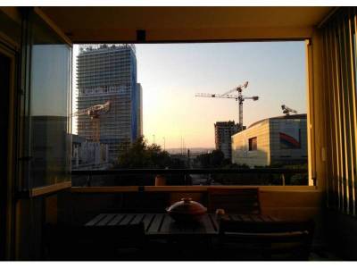photo1