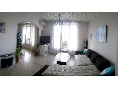 photo1