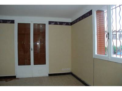 Location T4 052