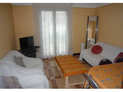 photo1