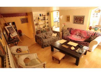 photo1
